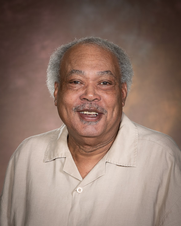 Headshot of Commissioner Graves