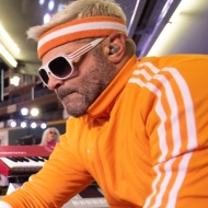 A keyboardist performs at the BWL Chili Cook-off.